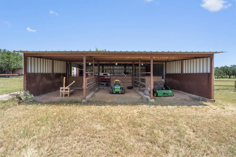 349 Seven Ranch Road Salado, TX 76571