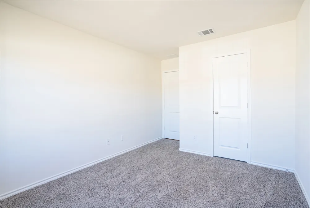 1833 Pecan Valley Drive Kaufman, TX 75142