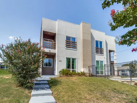 9495 Timberleaf Drive