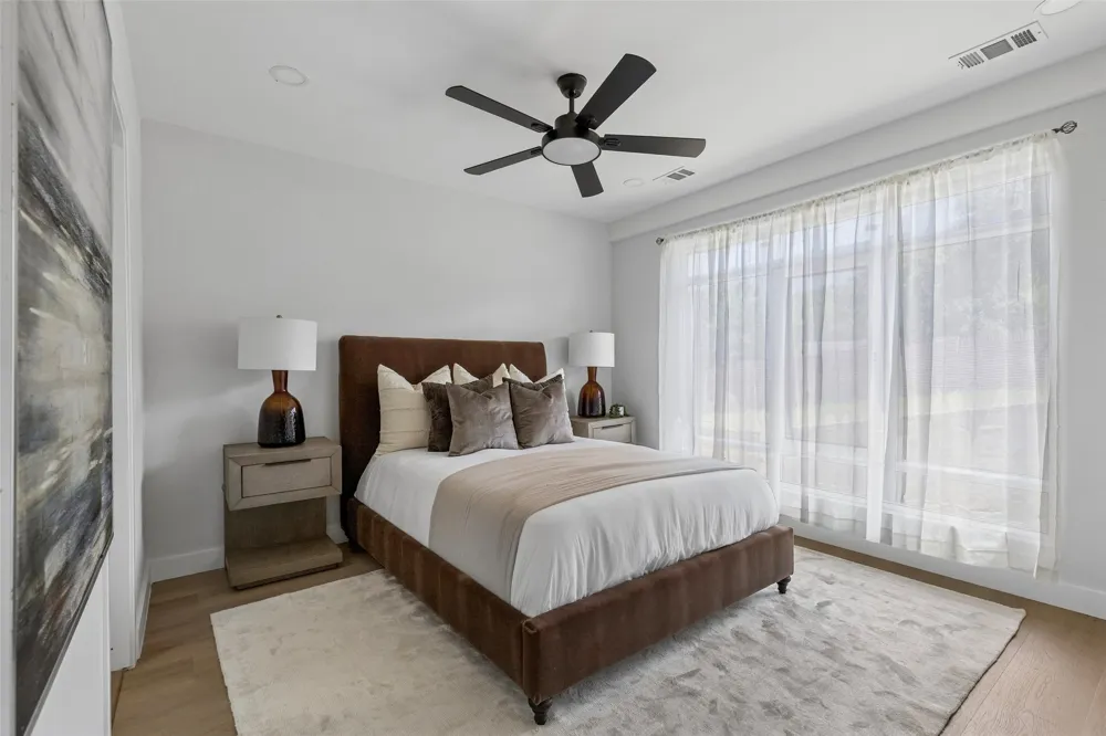 814 Premier Parkway Grand Prairie, TX 75051