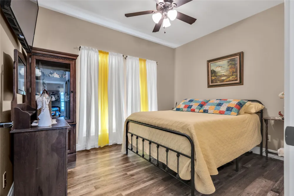 530 Rs County Road 4269 Emory, TX 75440