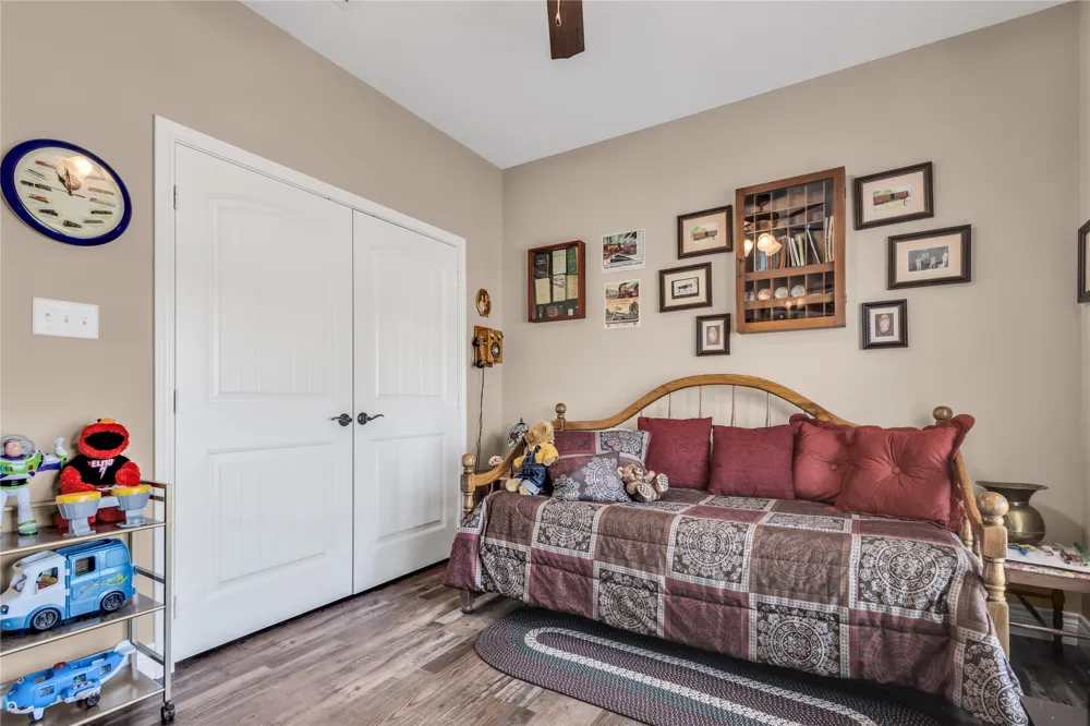 530 Rs County Road 4269 Emory, TX 75440