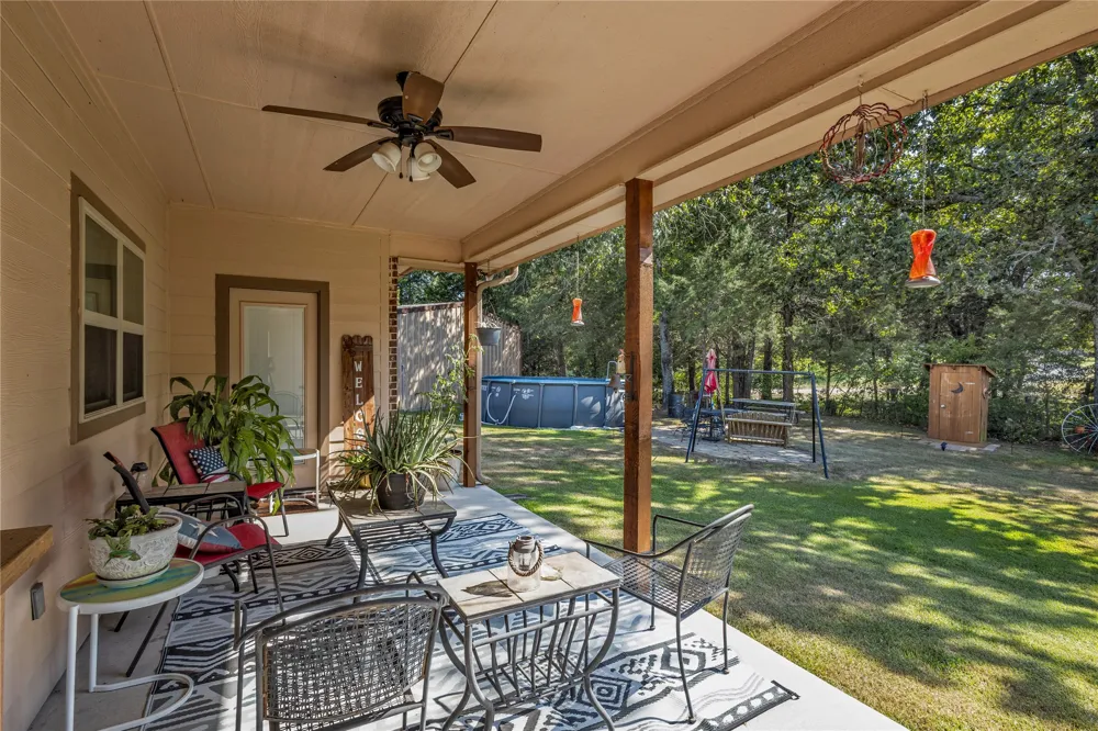 530 Rs County Road 4269 Emory, TX 75440