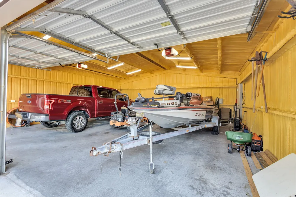 530 Rs County Road 4269 Emory, TX 75440