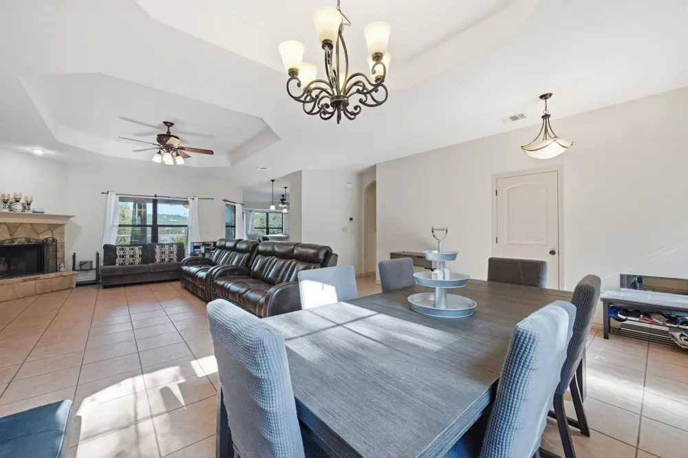 104 Cowal Drive Spicewood, TX 78669