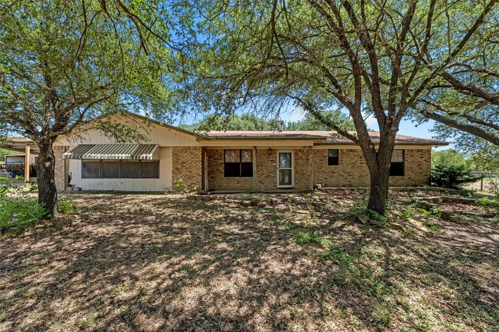 429 Wildwood Trail Robinson, TX 76655