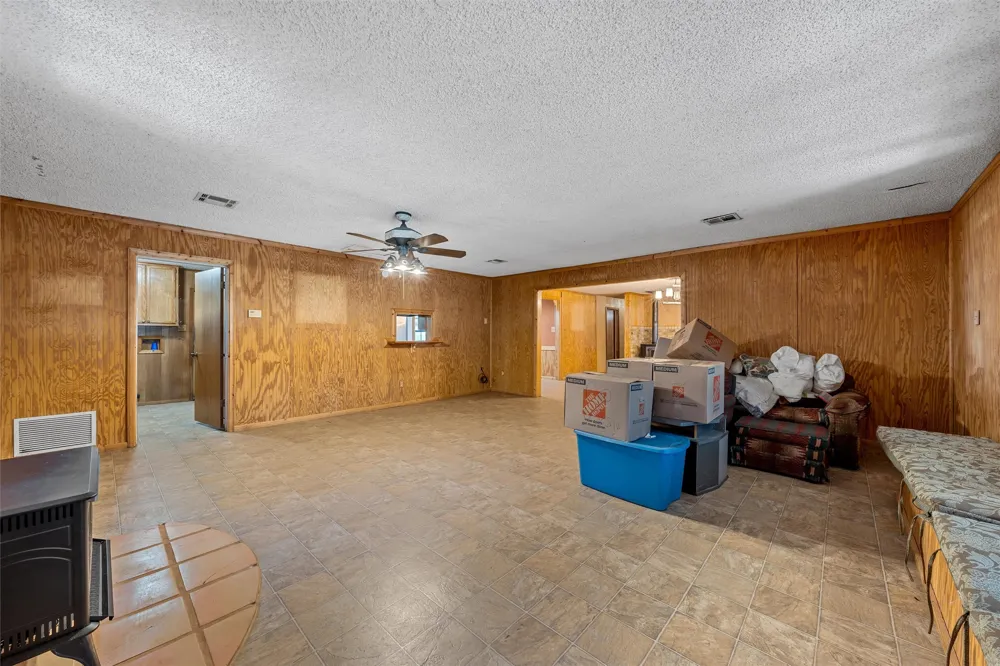 429 Wildwood Trail Robinson, TX 76655