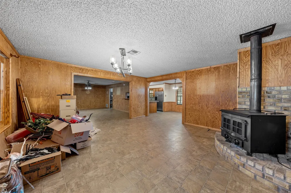 429 Wildwood Trail Robinson, TX 76655