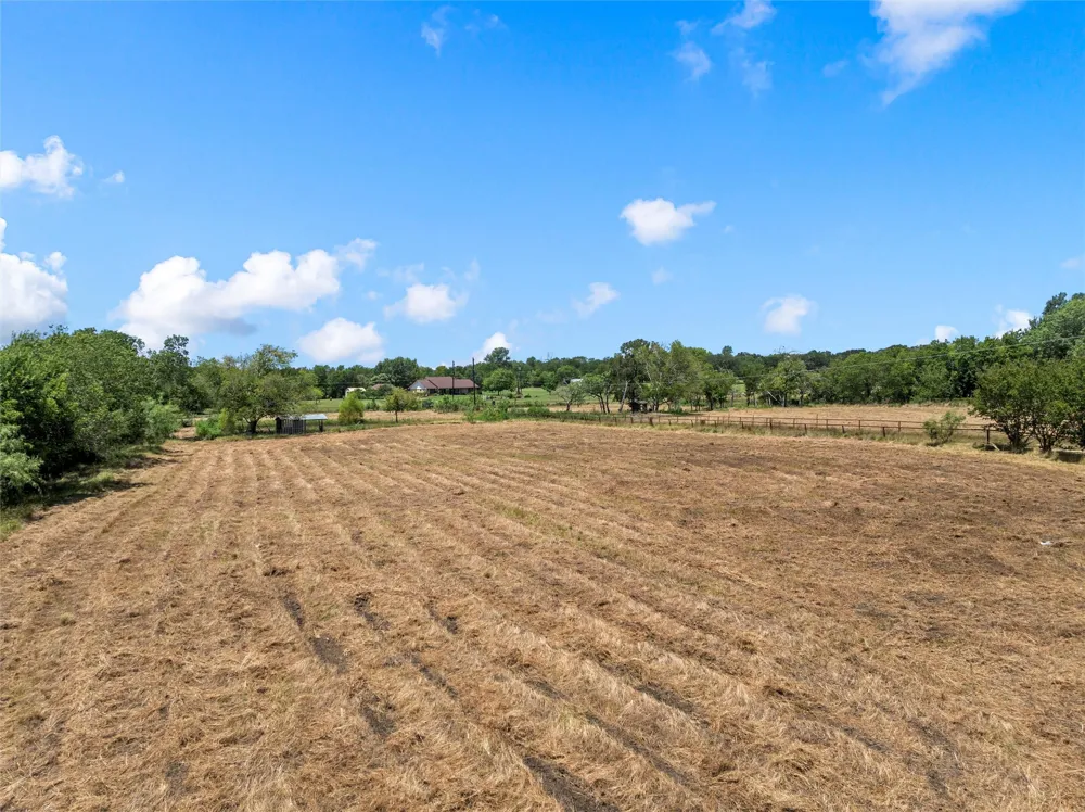 429 Wildwood Trail Robinson, TX 76655