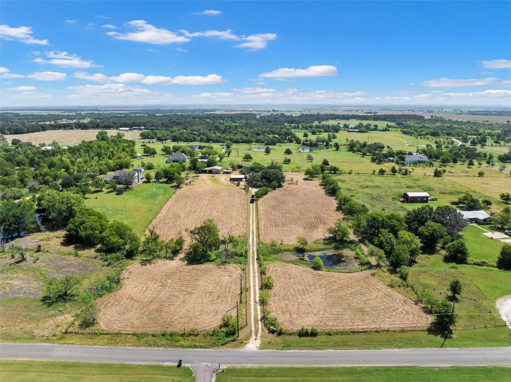 429 Wildwood Trail Robinson, TX 76655