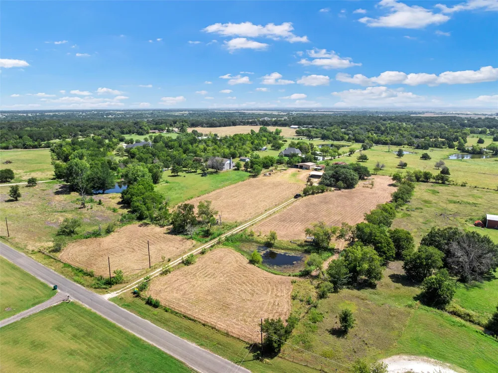 429 Wildwood Trail Robinson, TX 76655