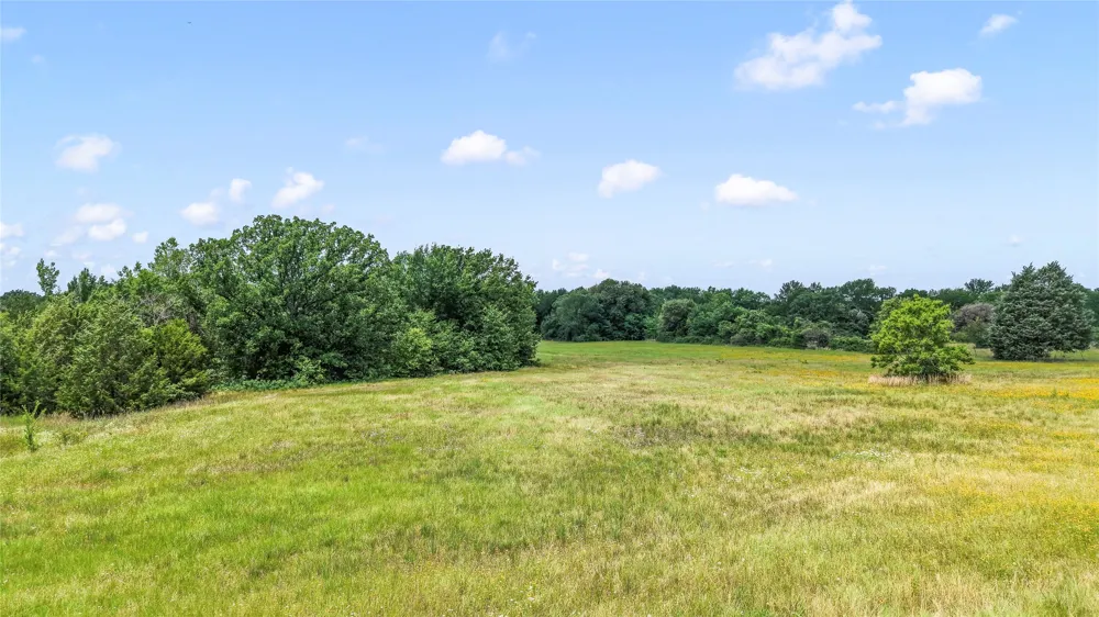 County Road 2300 Gun Barrel City, TX 75156