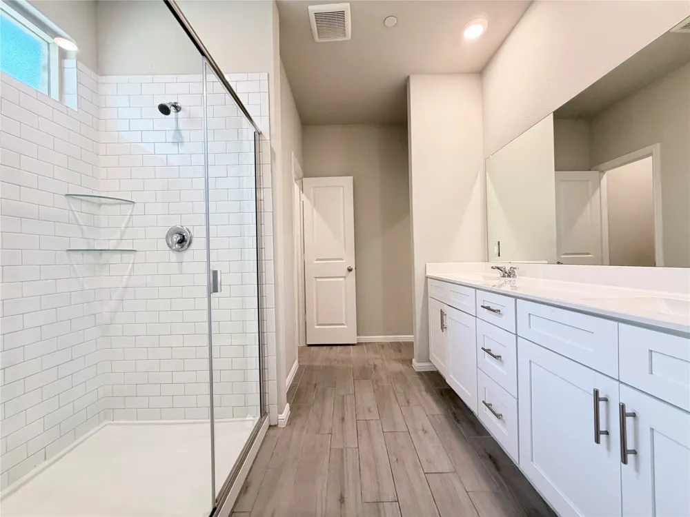 4808 Sparkling Pathway Haltom City, TX 76117
