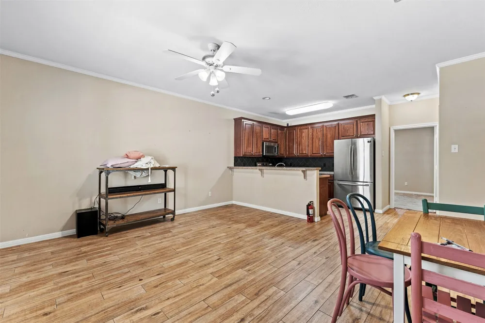 2101 S 7th Street Waco, TX 76706