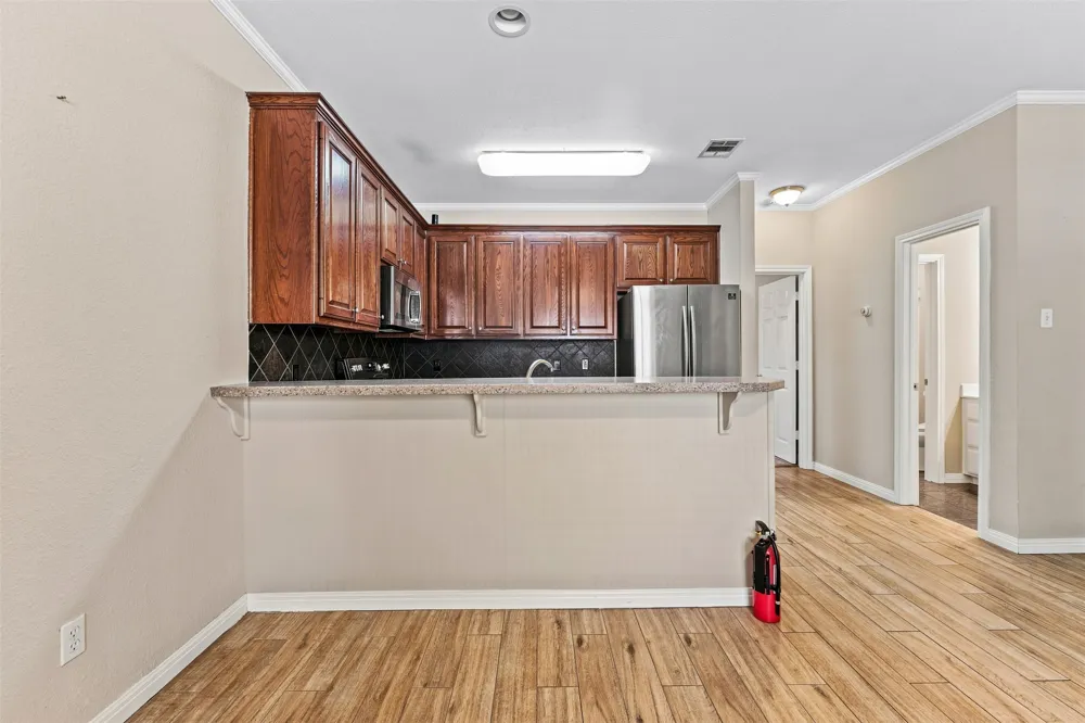 2101 S 7th Street Waco, TX 76706