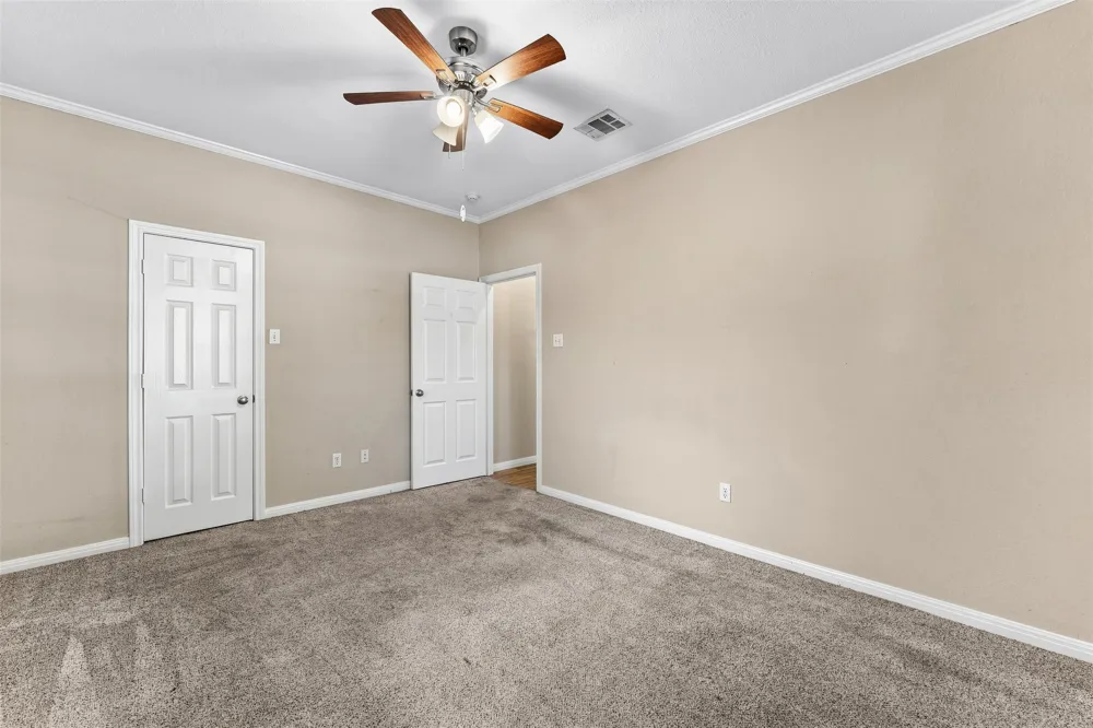 2101 S 7th Street Waco, TX 76706