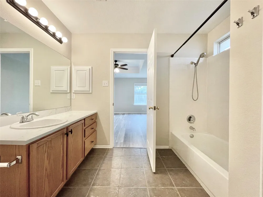 1909 Horizon Park Boulevard Leander, TX 78641