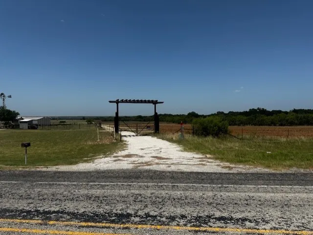 10400 Lipan Highway Lipan, TX 76462