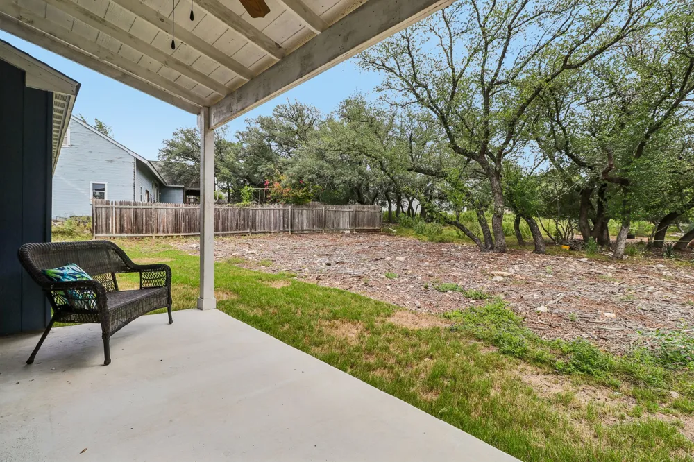 2701 Warren Cove Lago Vista, TX 78645
