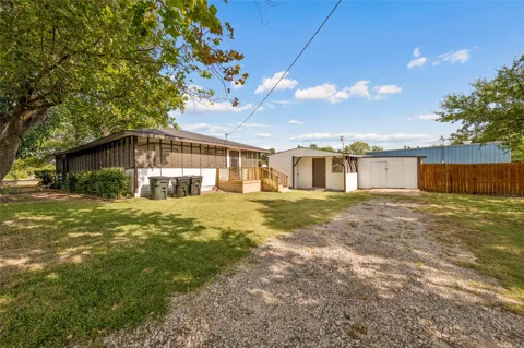 5776 County Road 927