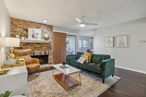 15151 Berry Trail #706