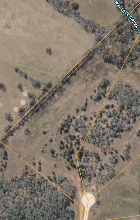 25 Walleye Creek Lexington, TX 78947