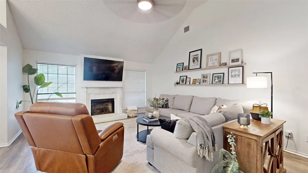 3321 Knob Oak Drive Grapevine, TX 76051