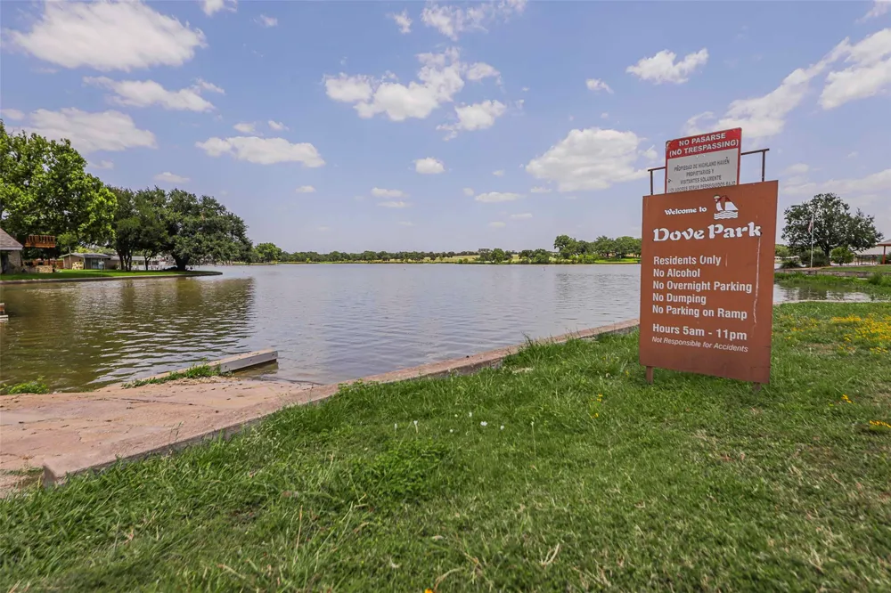 114 Wren Street Highland Haven, TX 78654