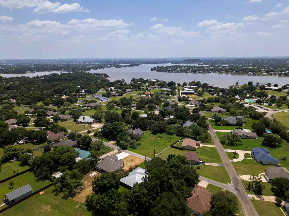 114 Wren Street Highland Haven, TX 78654