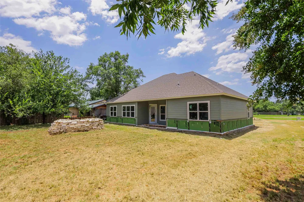 114 Wren Street Highland Haven, TX 78654