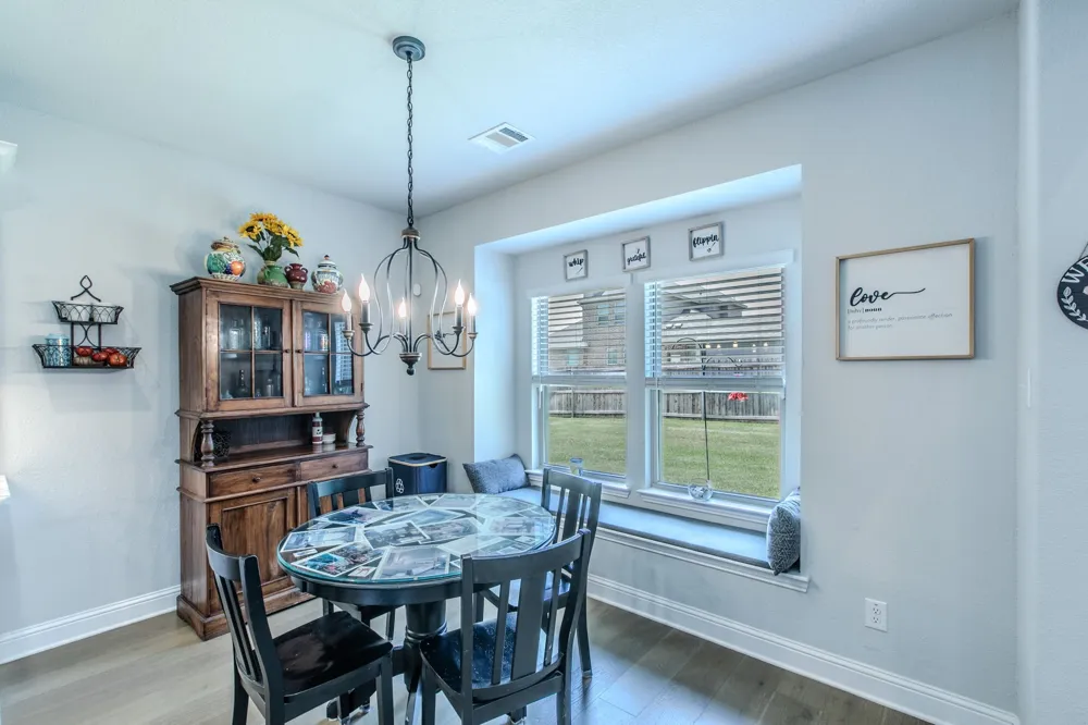 272 Big Creek Loop Hewitt, TX 76643