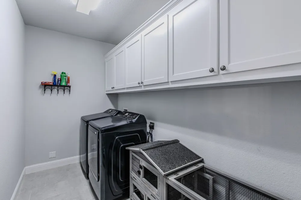 272 Big Creek Loop Hewitt, TX 76643