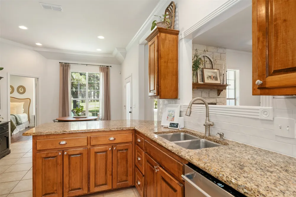 1109 Robbins Road Athens, TX 75751