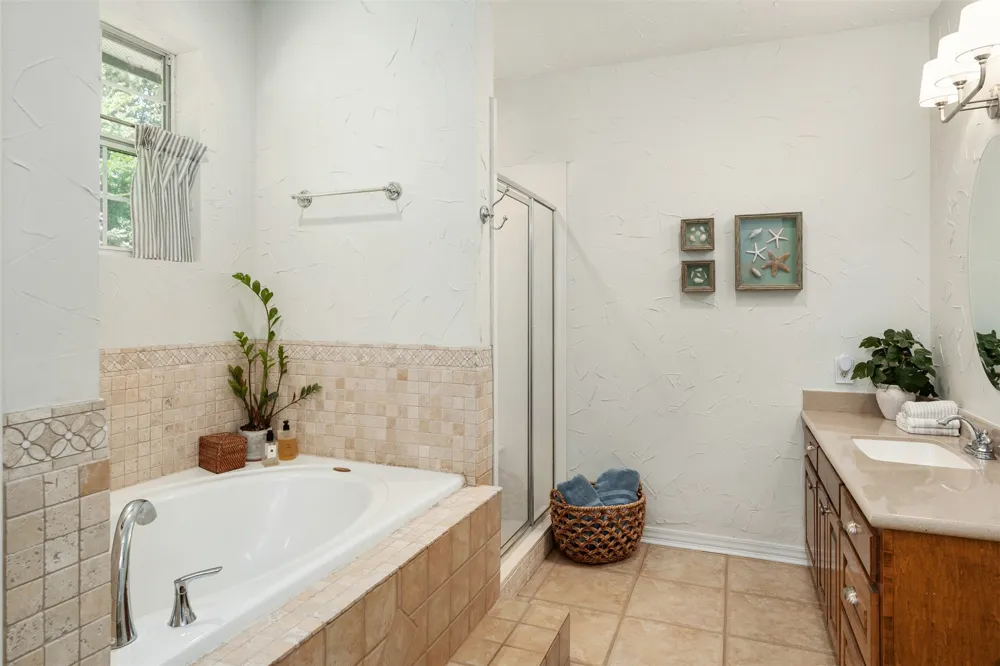 1109 Robbins Road Athens, TX 75751