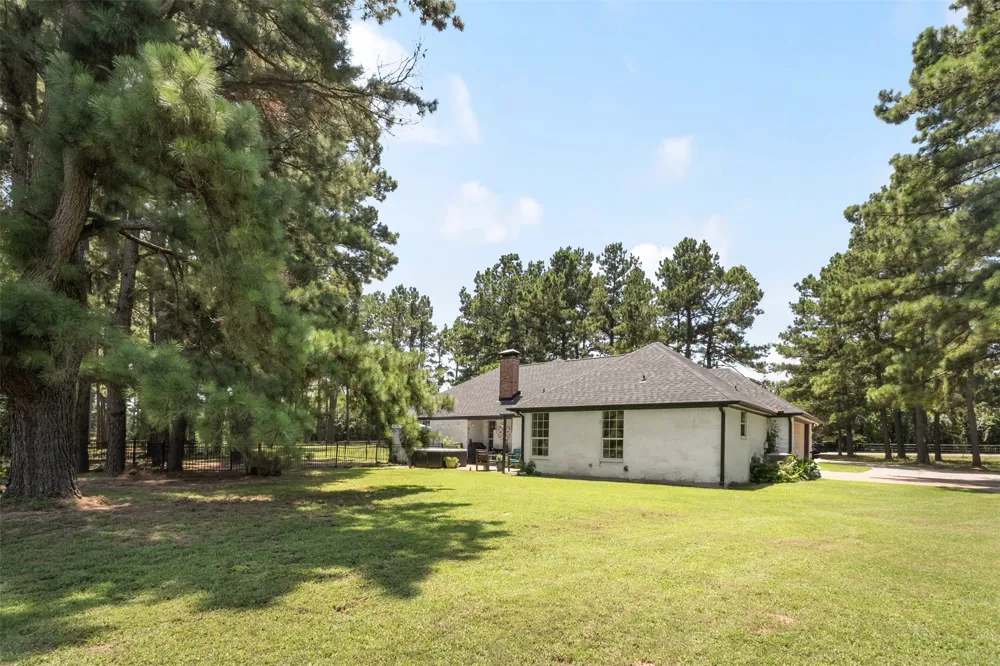 1109 Robbins Road Athens, TX 75751