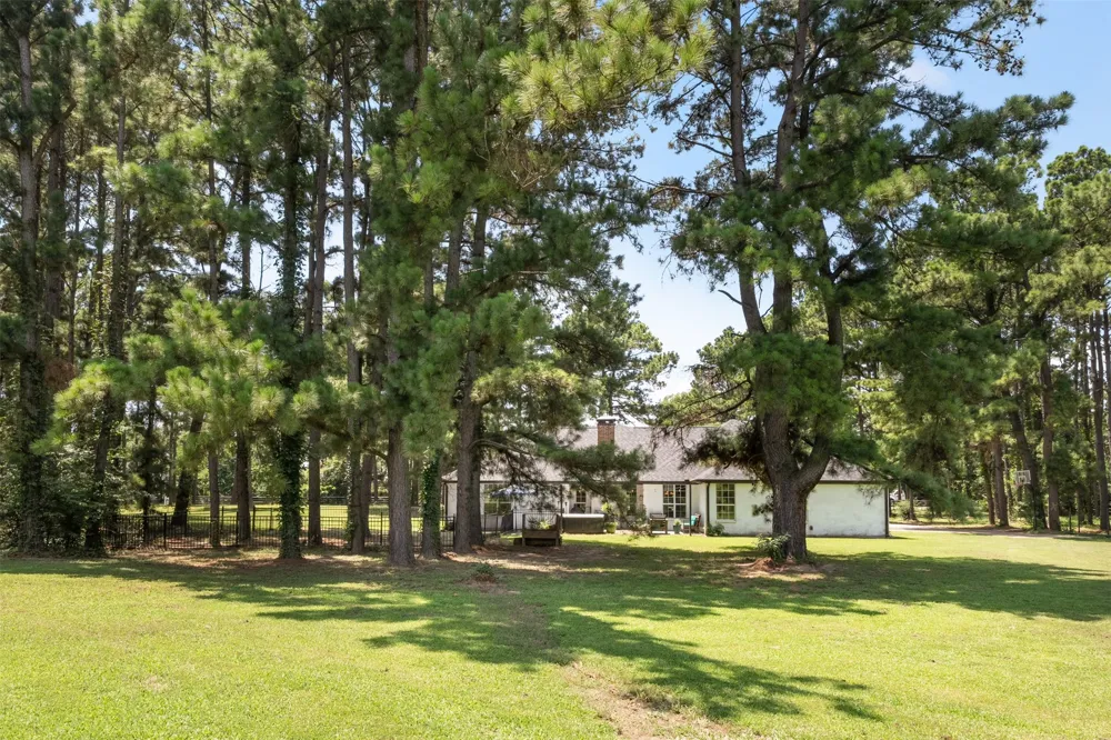 1109 Robbins Road Athens, TX 75751