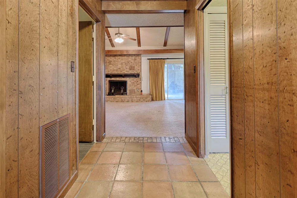 808 Herder Avenue Schulenburg, TX 78956