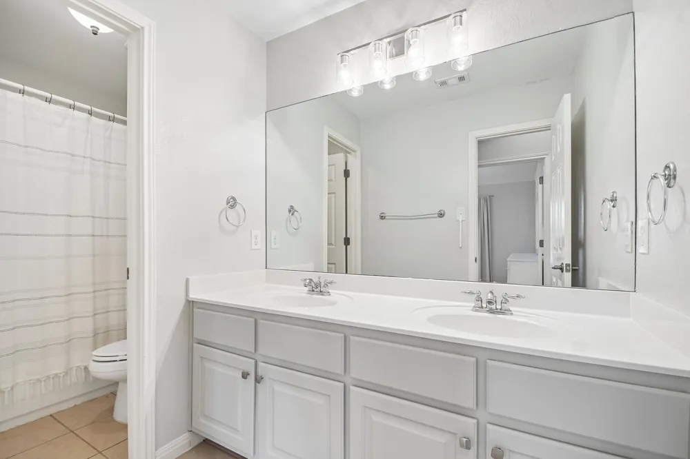 8008 Ladera Verde Drive Austin, TX 78739