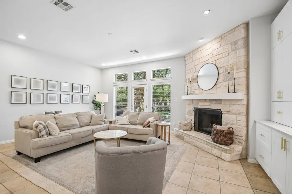 8008 Ladera Verde Drive Austin, TX 78739