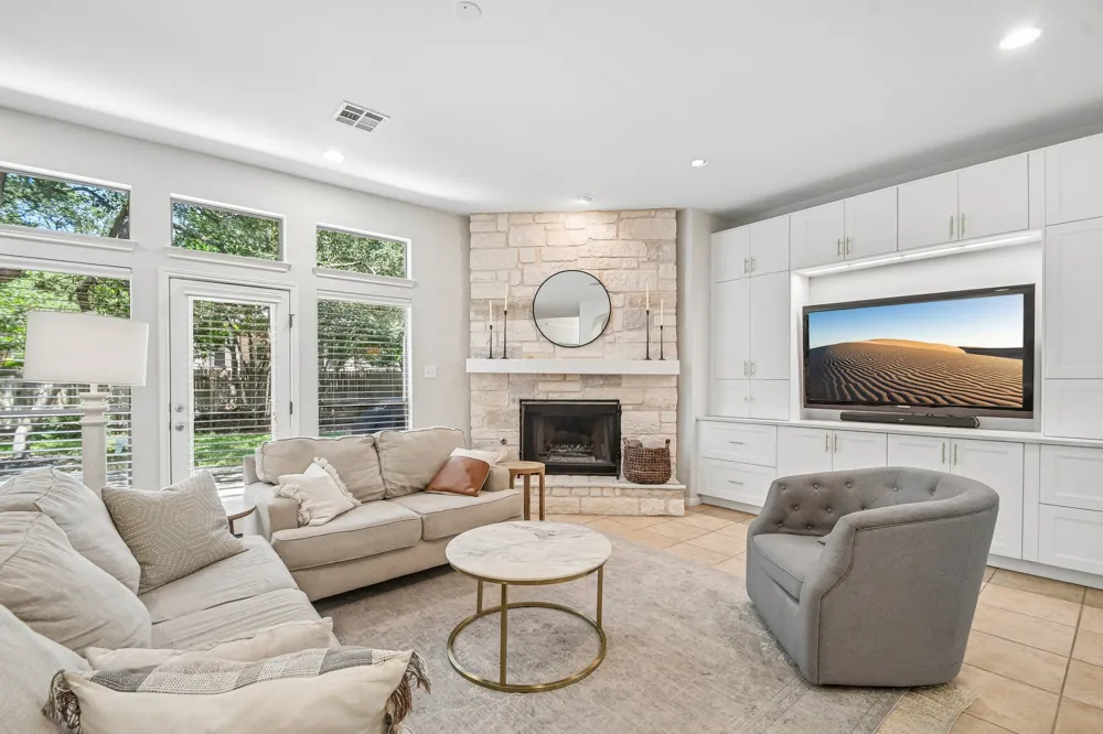 8008 Ladera Verde Drive Austin, TX 78739