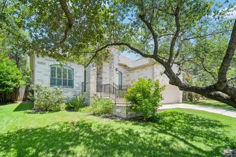 8008 Ladera Verde Drive