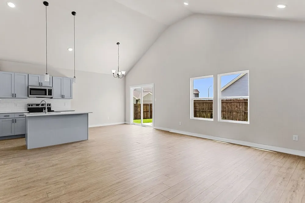 213 Marble Creek Drive Fort Worth, TX 76131