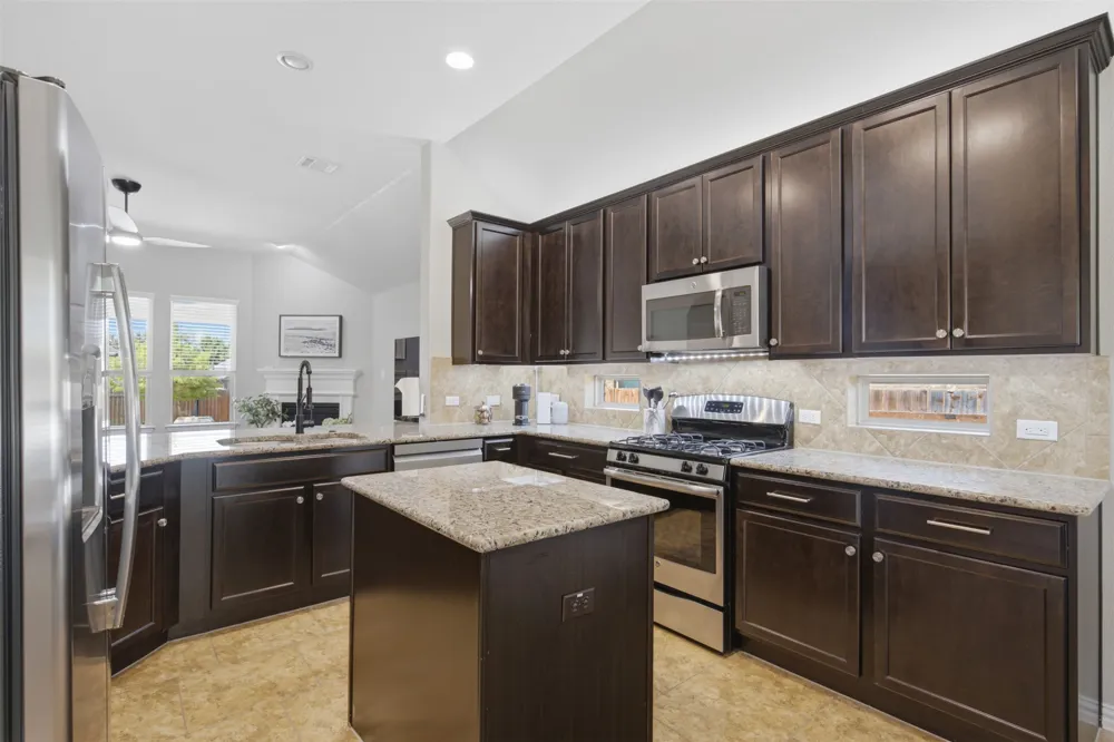 205 Summer Azure Street Georgetown, TX 78626