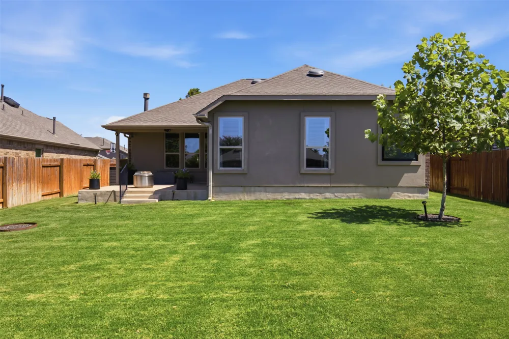 205 Summer Azure Street Georgetown, TX 78626
