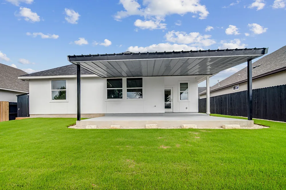 220 Riley Lane Fredericksburg, TX 78624