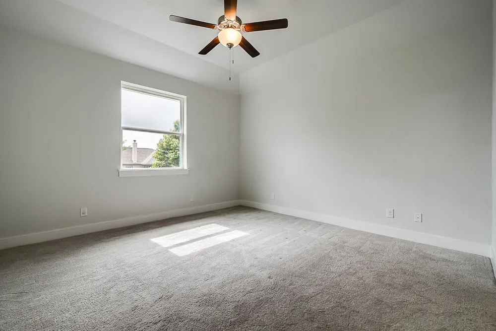 220 Riley Lane Fredericksburg, TX 78624