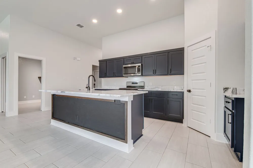 220 Riley Lane Fredericksburg, TX 78624