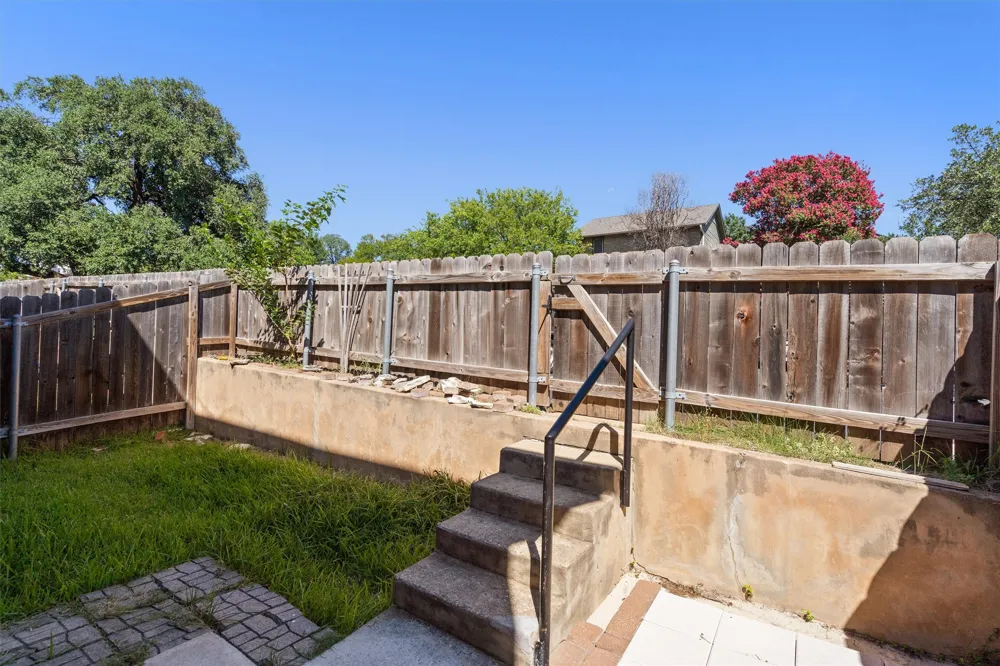 1015 E Yager Lane #79 Austin, TX 78753