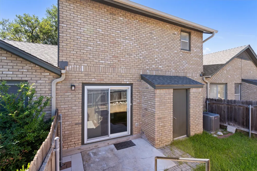 1015 E Yager Lane #79 Austin, TX 78753