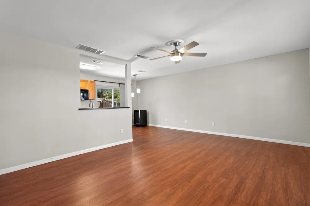 1015 E Yager Lane #79 Austin, TX 78753